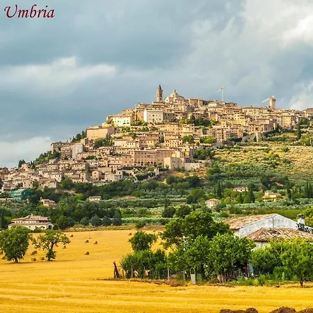 By Casamerina, Aietto House With Private Pool Near Todi Vakantiehuis